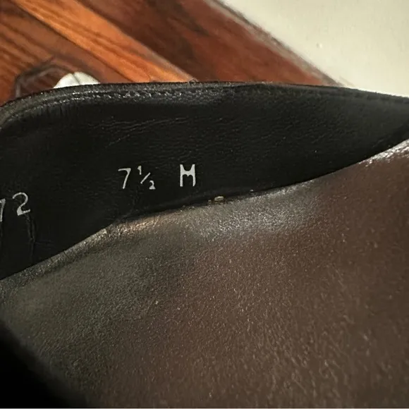 Stuart Weitzman Black Women's Shoes Kitten Heel. Jewel bow. Slingback size 7.5