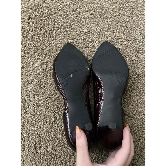 Stuart Weitzman Brown Croc Embossed Pointed Toe Low Heel Womens Shoes Size