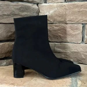 Stuart Weitzman Gore Tex Square Toe‎ Ankle boots / SZ 6