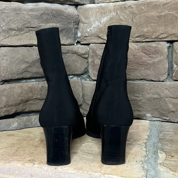 Stuart Weitzman Gore Tex Square Toe‎ Ankle boots / SZ 6