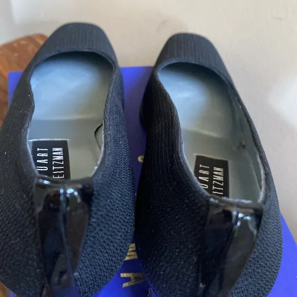 Stuart Weitzman, ladies black pumps size 9 AAA