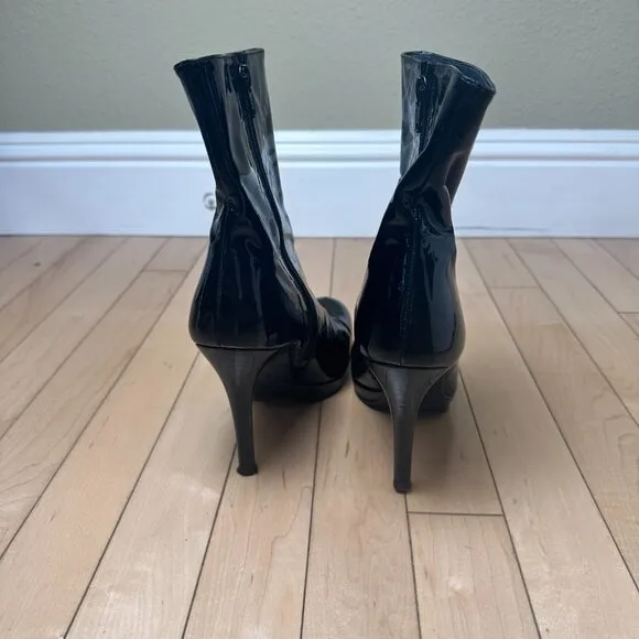 STUART WEITZMAN Women's Apollo Patent Leather Black Ankle Boot Stiletto Size 7.5