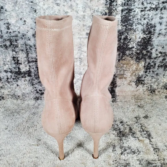 Stuart Weitzman Women's Wren 75 Bootie Stretch Suede Beige Pointed Toe Size 7.5
