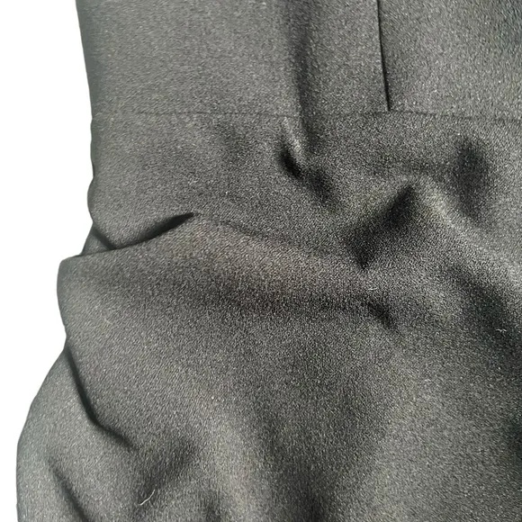 Stunning Like New Effie Kats Timeless Minimalist Strapless Black Mini Dress