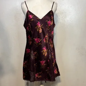 Stunning Victoria’s Secret Vintage Floral Satin Chemise in Burgundy