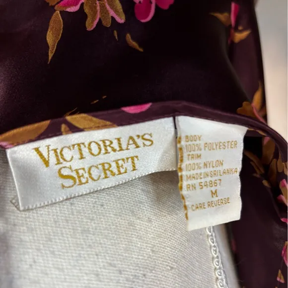 Stunning Victoria’s Secret Vintage Floral Satin Chemise in Burgundy