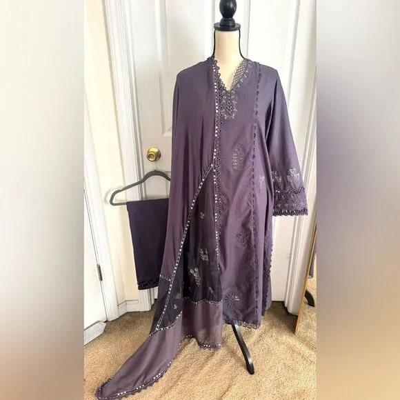 SUFFUSE BY SANA YASIR PAKISTANI LUXURY AUTHENTIC DESIGNER EMBROIDERED DRESS