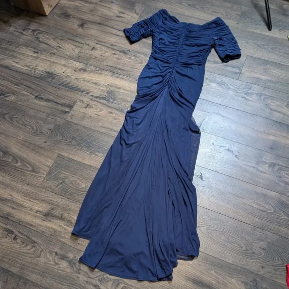 Tadashi Shoji Asymmetrical Ruched Navy Blue Maxi Dress Size‎ Small