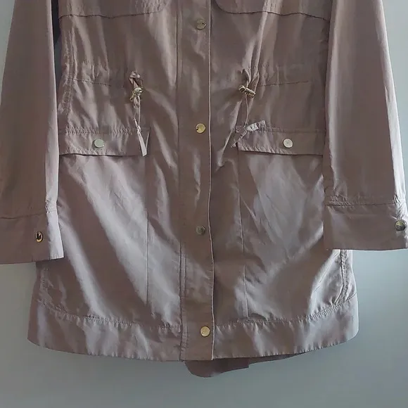 Ted baker jacket Beige Tan size 4 Designer Waterproof Minimalist Neutral Outdoor