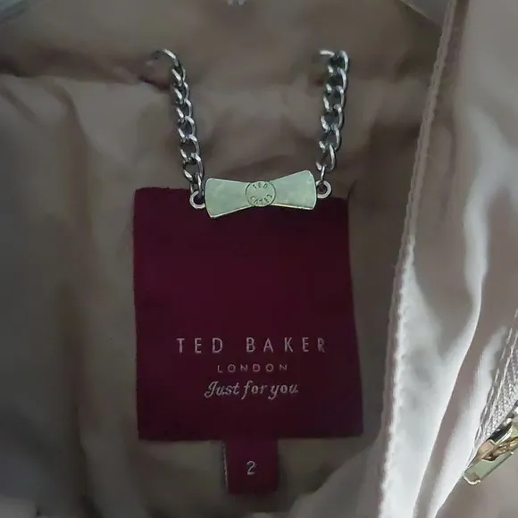 Ted baker jacket Beige Tan size 4 Designer Waterproof Minimalist Neutral Outdoor