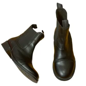 Ten Points Pandora Ankle Boots
