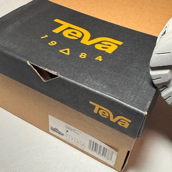 Teva purple impression Athletic Shoes Quick Lace System casual outdoor summer