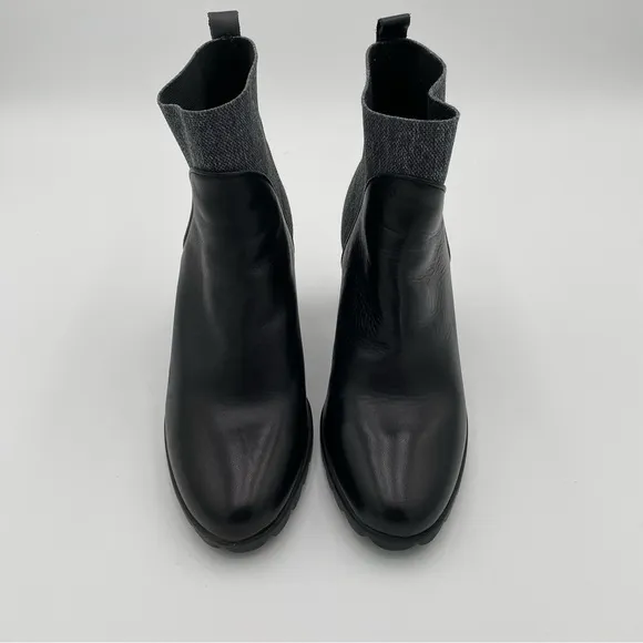 The Flexx Comfort Pull On High Heeled Ankle Boots Booties Black Gray Size 6.5