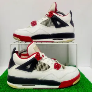 The Nike Air Jordan 4 Retro Fire Red Black 2012 GS 408452-110 6.5Y Womens Sz 8