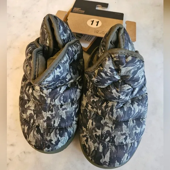 The North Face Kids Thermoball Traction Bootie boys camo indoor outdoor shoes 11