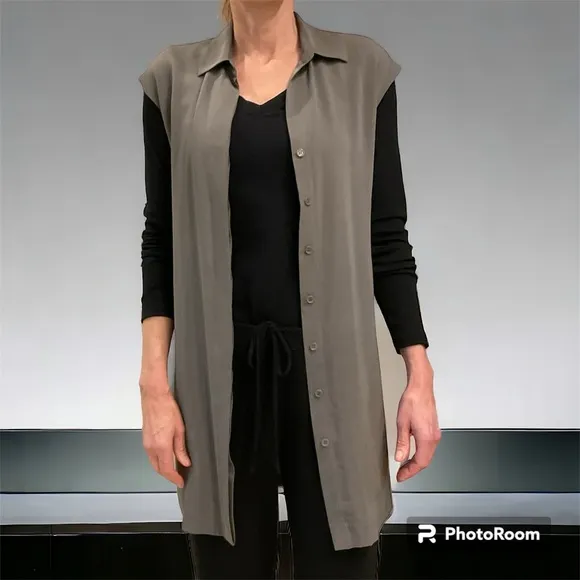 Theory Grey Silk Sleeveless Dress / Blouse, Button Front, Lined, Size 0, Luxury!