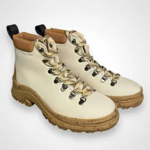 Thesus (Alice   Whittles) Weekend Boot in Cuero Tan Vegan Womens EU 39 US 8.5