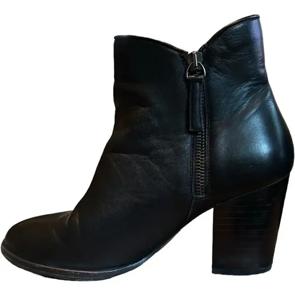 Thursday's Boots Black Ankle boots 7.5 3 inch heal Leather western vibe classic