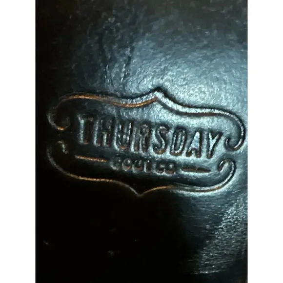 Thursday's Boots Black Ankle boots 7.5 3 inch heal Leather western vibe classic