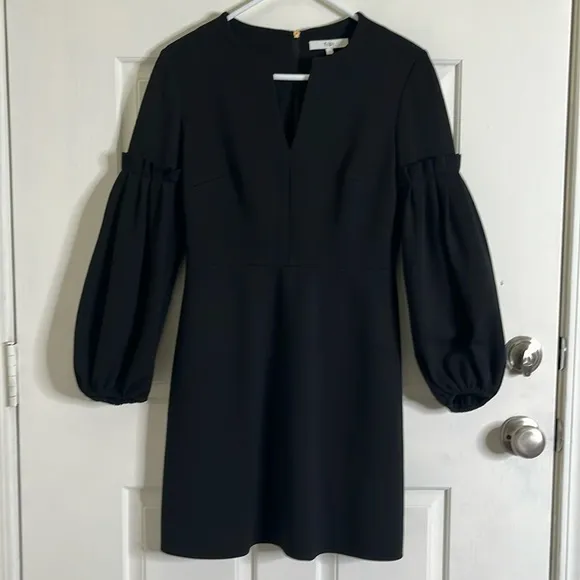Tibi V-Neck Mini Dress Women's size 0 Career Office Classic Minimalist Corpcore