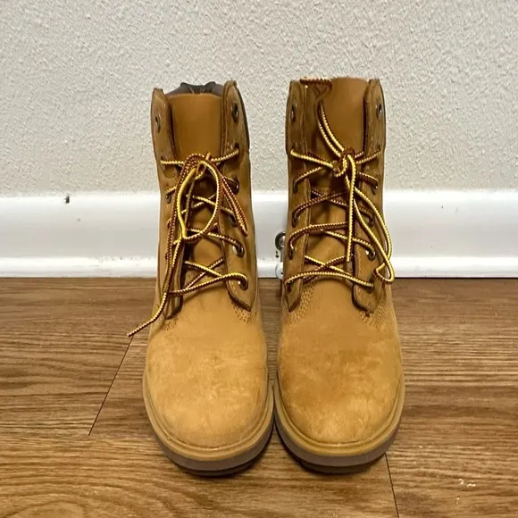 Timberland tan ankle boots