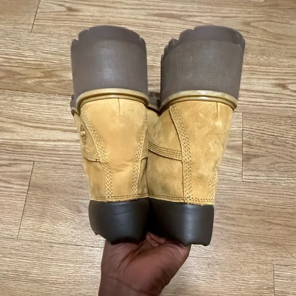 Timberland tan ankle boots