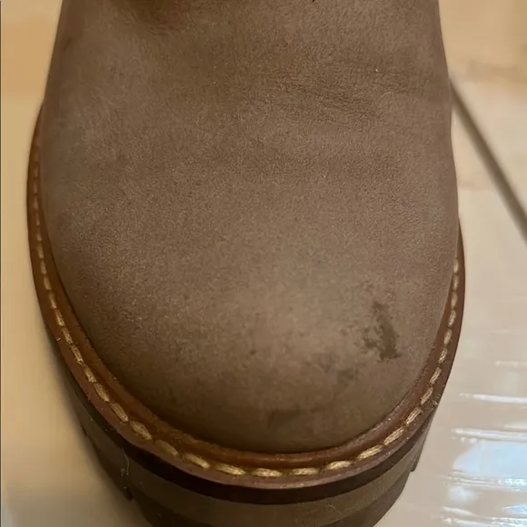 Timberland Women's Taupe Ankle Boots