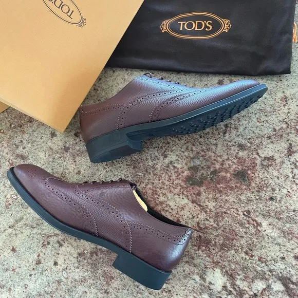 Tod’s NWT★NIB Lace Up Women’s Cordovan Wingtip Oxfords Handmade In Italy ★RARE★