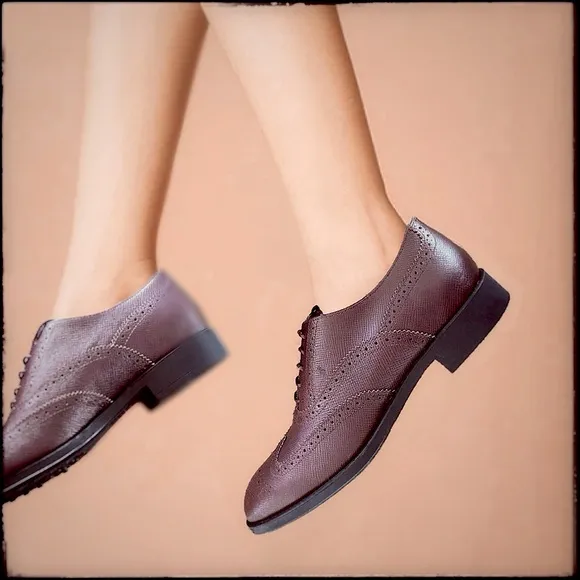 Tod’s NWT★NIB Lace Up Women’s Cordovan Wingtip Oxfords Handmade In Italy ★RARE★