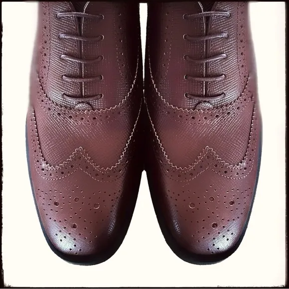 Tod’s NWT★NIB Lace Up Women’s Cordovan Wingtip Oxfords Handmade In Italy ★RARE★