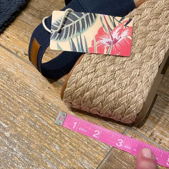 TOMMY BAHAMA stretch wedge women's heeled sandals! CUTE&amp; COMFY 💙🤎brand NEW🤎💙