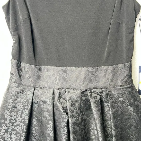 Tommy Hilfiger Essential Fit &amp;‎ Flare Dress Black size 4 Sleeveless Tank Floral
