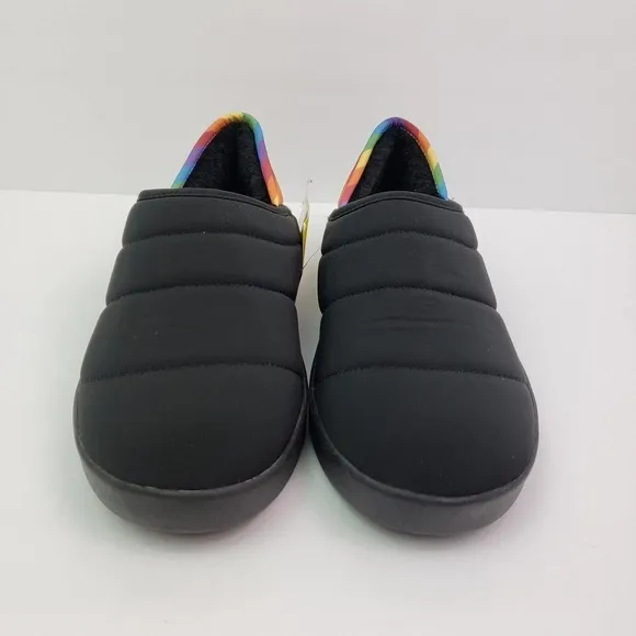 Toms Ezra Mens Size 9 Black Mat Rainbow Pride Slip On Faux Fur Inside Slippers
