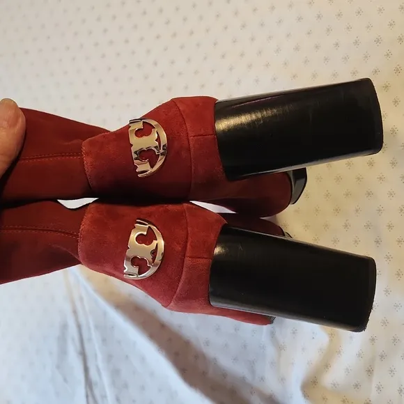 Tory Burch Aidney Wine Red Suede Pull On Ankle Boots Sz 9M