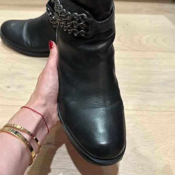 Tory Burch black leather booties with chain detail size 11
