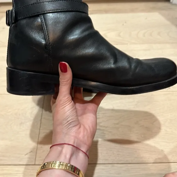 Tory Burch black leather booties with chain detail size 11