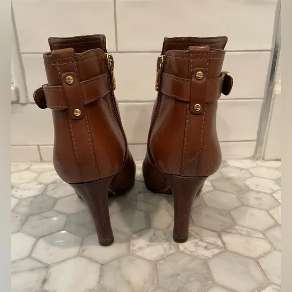 Tory Burch Brown Leather Ankle Boots