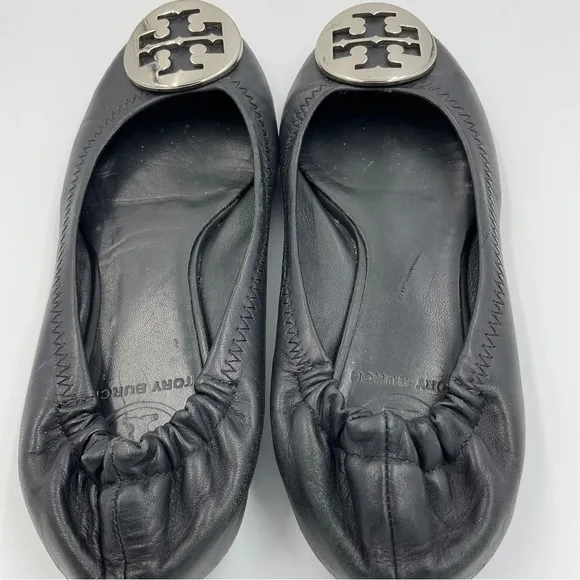 Tory Burch Reva Leather Ballet Flat Black Silver Toe Logo Accent Travel VGUC 5.5