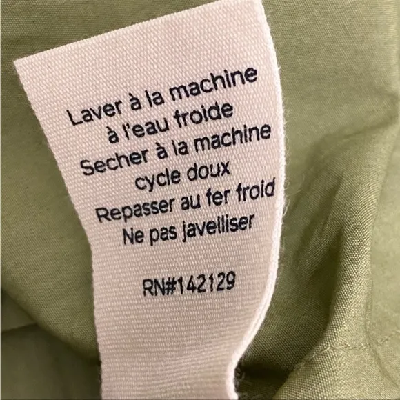 Trademark Green Minimalist Long Sleeve Button Front Collared Dress NWT