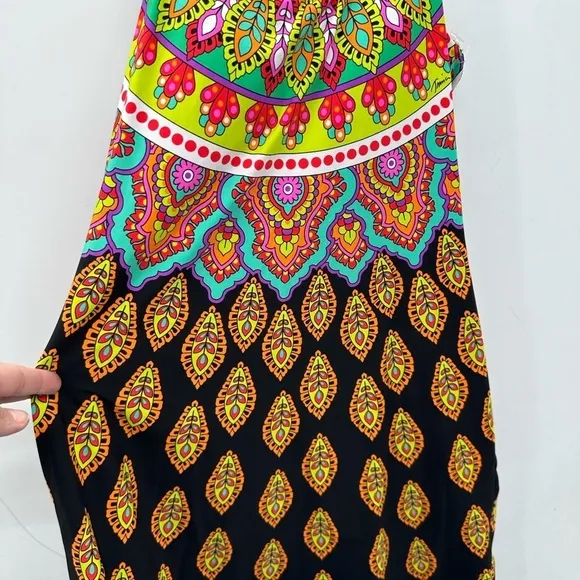 TRINA TURK MOROCCAN Medallion Jersey built in bra Y back stretch dress. NWOT XS
