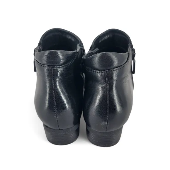 Trotters Major Black Leather Ankle Boots | Size 5M Low Heel Classic Comfort