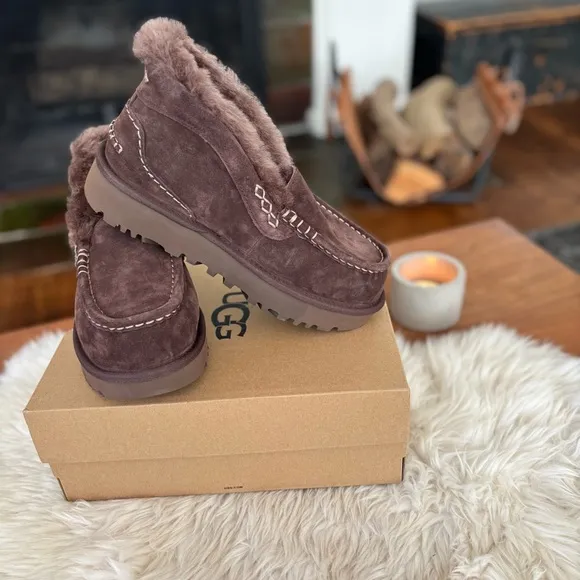UGG Ansley Parc Sz 7 Burnt Cedar 🔥 Brown Suede Fur Slipper Boots  FREE ♠️ GIFT 🎁