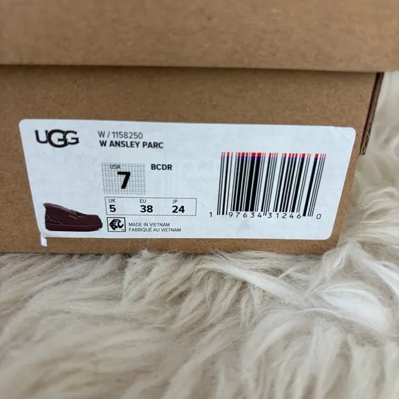 UGG Ansley Parc Sz 7 Burnt Cedar 🔥 Brown Suede Fur Slipper Boots  FREE ♠️ GIFT 🎁