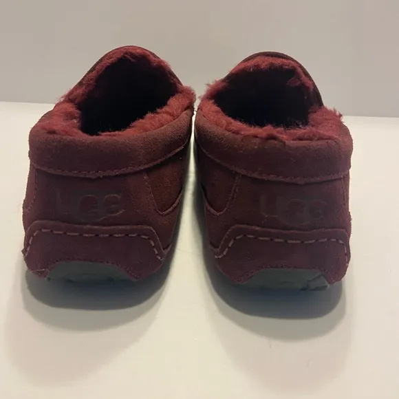 UGG Ascot Maroon Red Suede Fur Slippers Mens Size 12