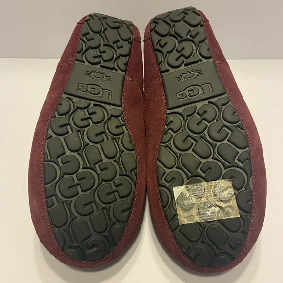 UGG Ascot Maroon Red Suede Fur Slippers Mens Size 12