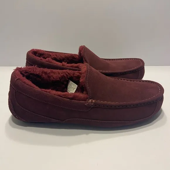 UGG Ascot Maroon Red Suede Fur Slippers Mens Size 12