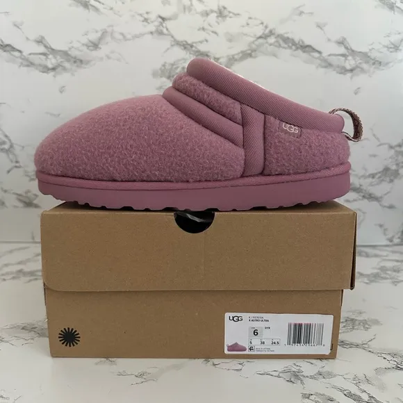 UGG Astro Ultra Fluff Puff Slip On Slide Sandals Slippers Size 6/ Women Size 7.5