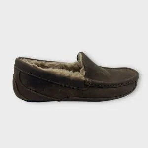 UGG Australia Mens Ascot Leather Closed Toe Slip on Slippers Brown Size 8 Nice!