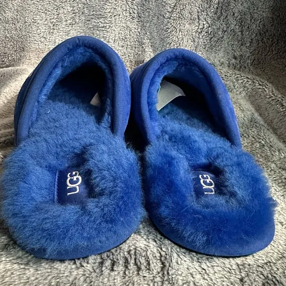 UGG Blue/white Men's Suede Scuff Logo Slippers