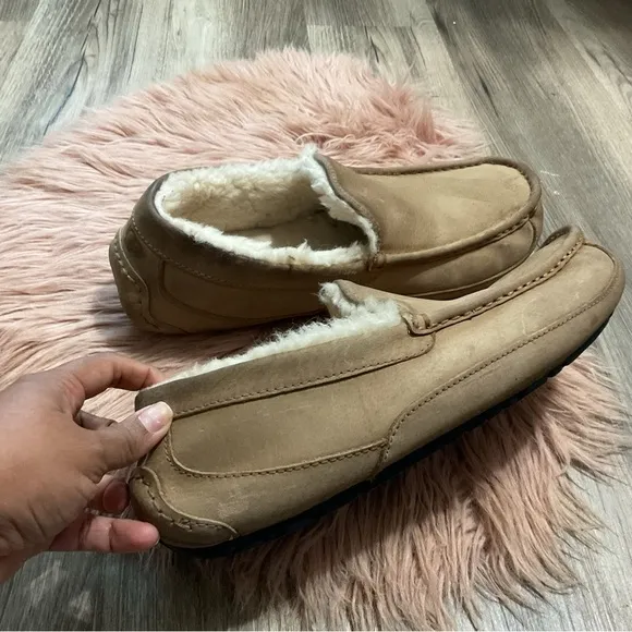 UGG Brown Faux Fur Slippers Size 11